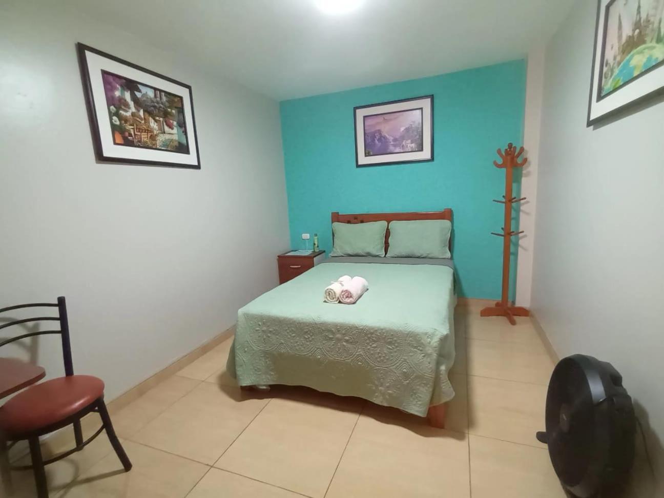 Close To Airport - Free One Time Pickup - A Y J Familia Lima Zewnętrze zdjęcie