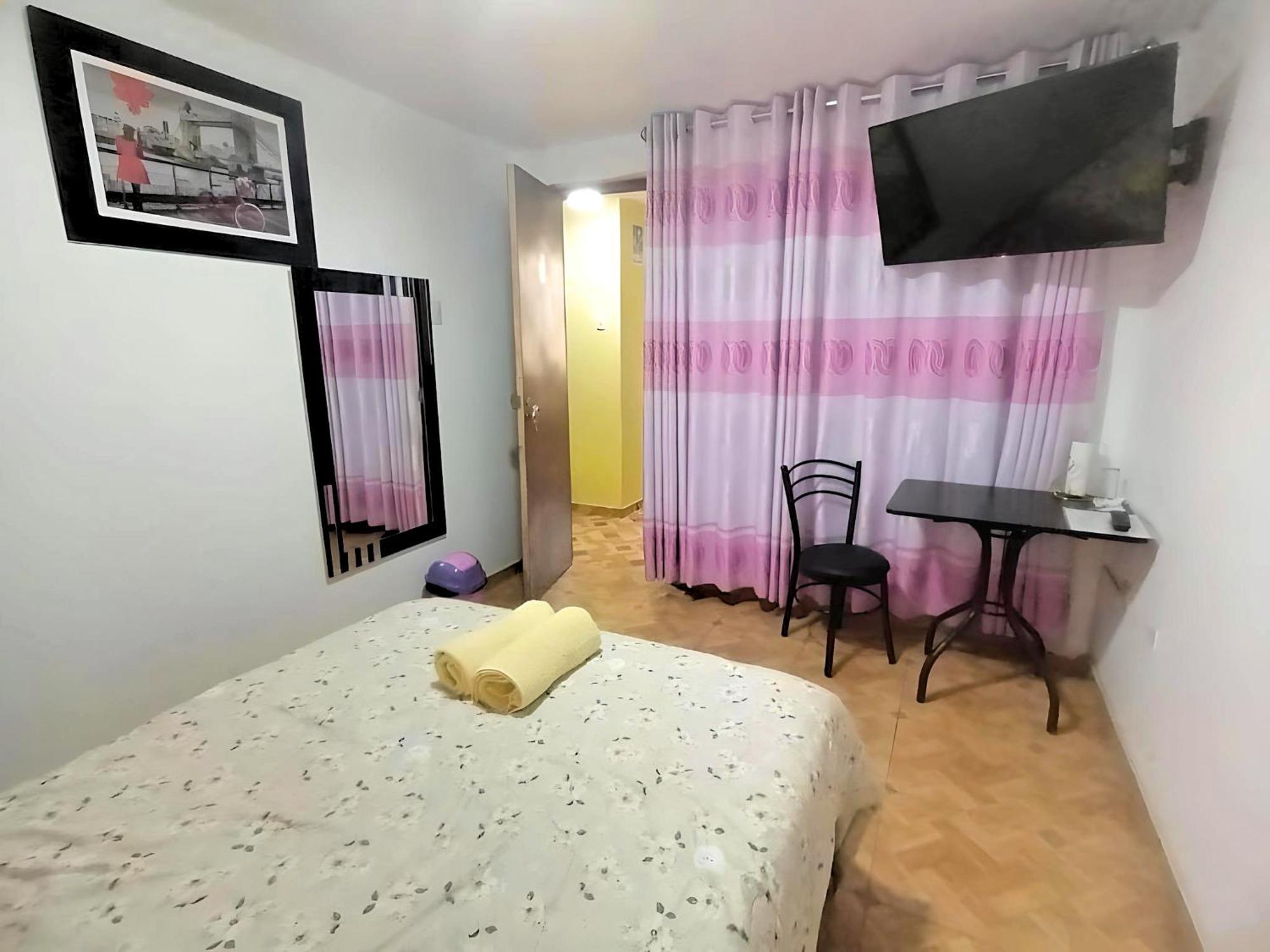 Close To Airport - Free One Time Pickup - A Y J Familia Lima Zewnętrze zdjęcie